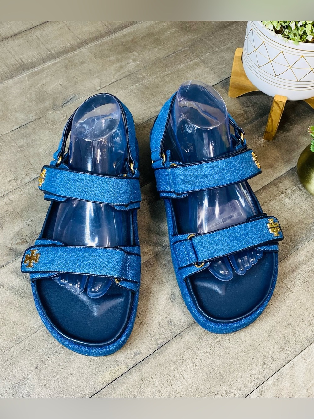 Tory Burch Kira Sport Sandal Denim Blue Platform Logo Strappy Women's Size 10.5 - Picture 2 of 8